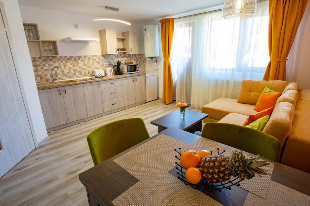 Apartamente Primaverii 2 Buşteni Exteriör bild